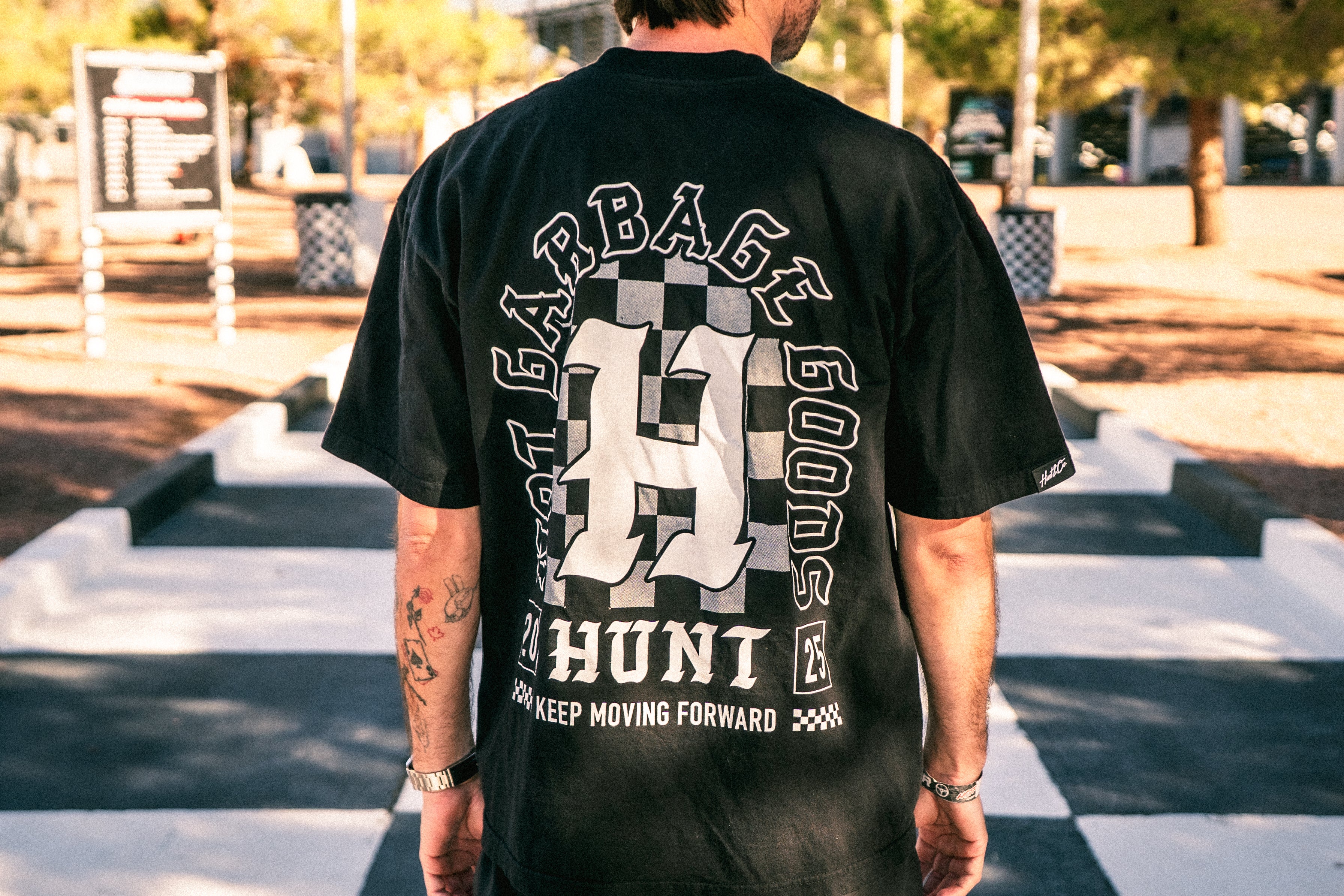 Not Garbage Goods Tee - Black