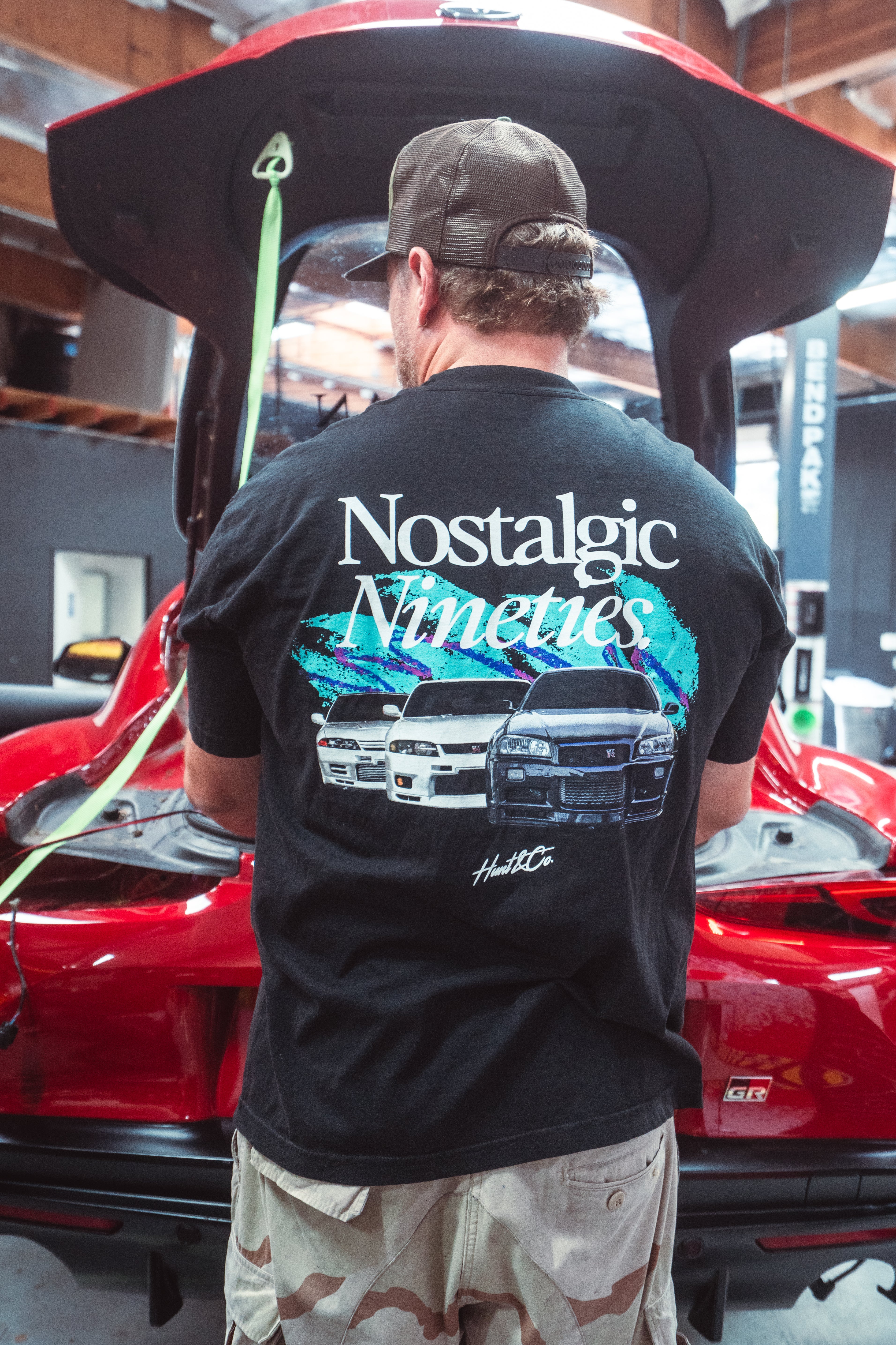 Nostalgic Nineties Tee - Black